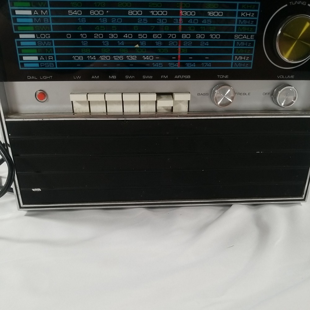 VTG Datronics Solid State World Master World Time Radio MM-102 SEE INFO AS IS