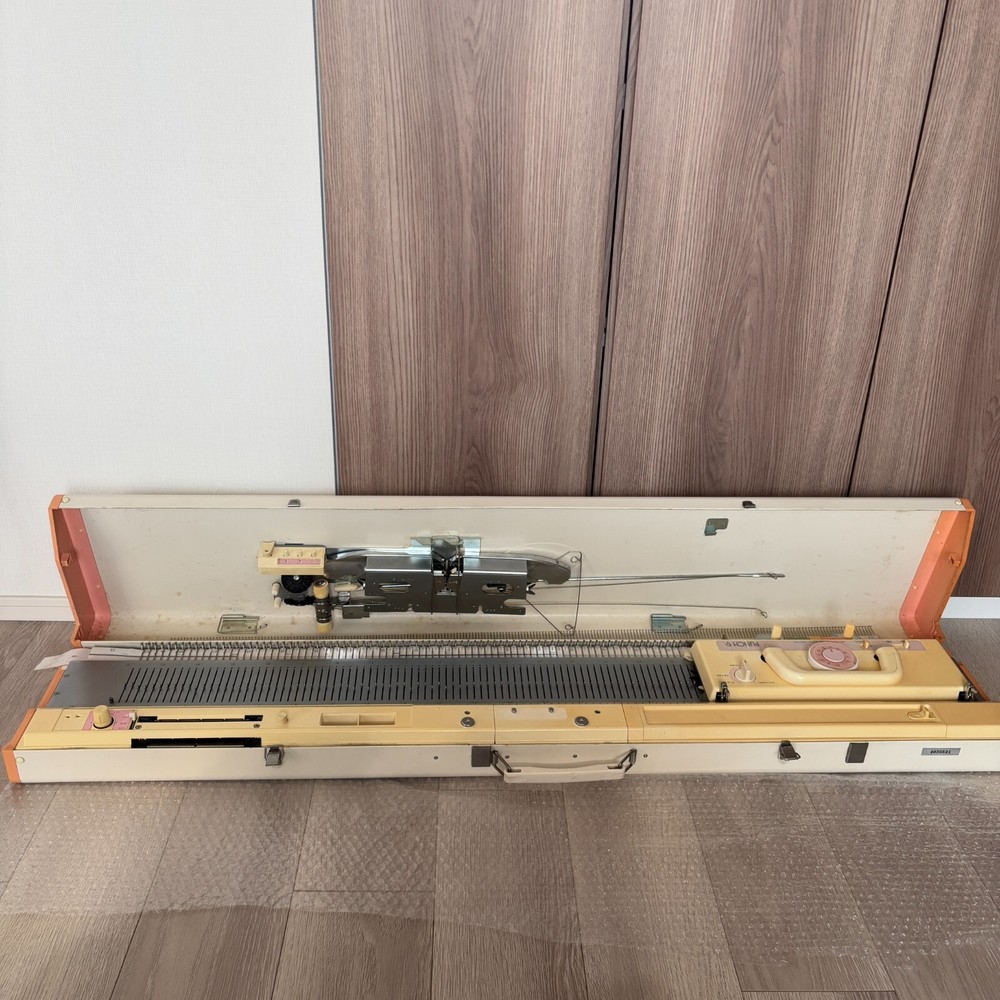 Brother KH-260 PUNCH9 Knitting Machine UNTESTED Used