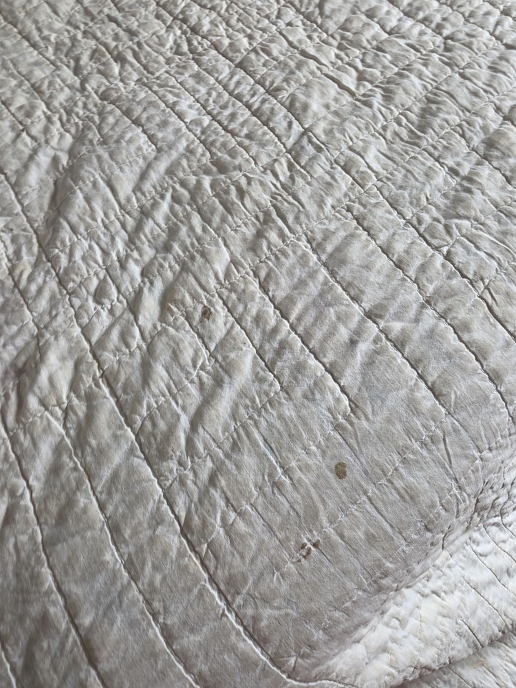 Vintage Handmade Cutter Quilt 70"×77"