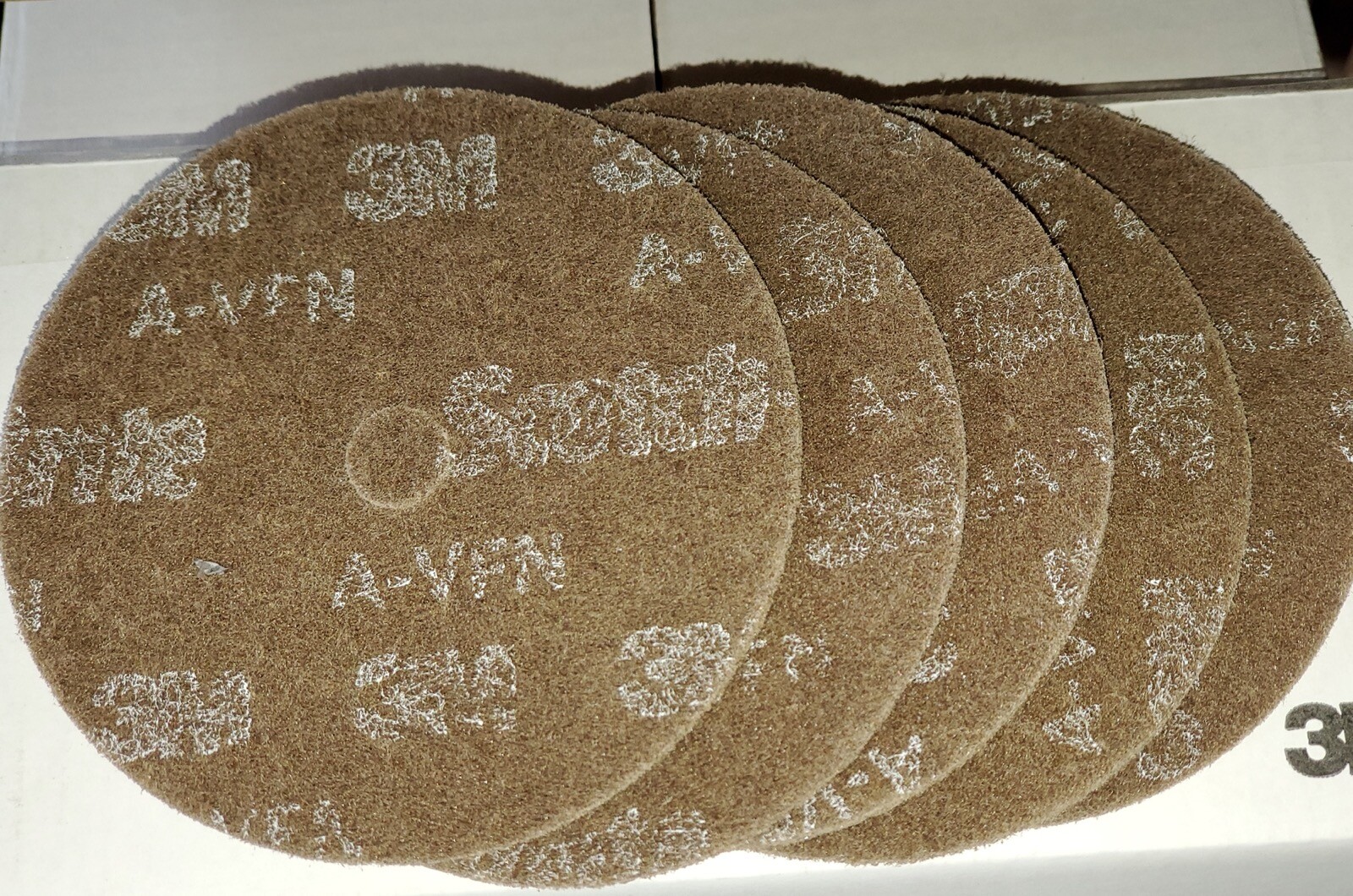 (5) 6” Scotch-Brite Cut & Polish Finishing Disc Very Fine Alum Oxide 3/4” Arbor