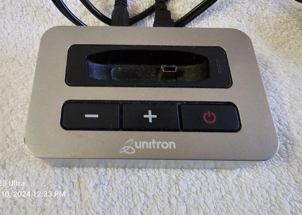 Unitron UTV 2 for Hearing Aids Wireless Bluetooth Streaming w/Manuals
