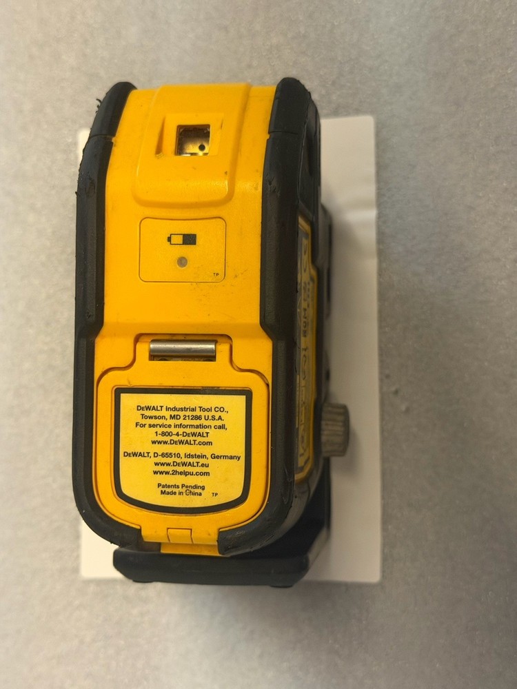 DEWALT DW085 Laser Level Red 5 Beam Pointer [ only Tool ]