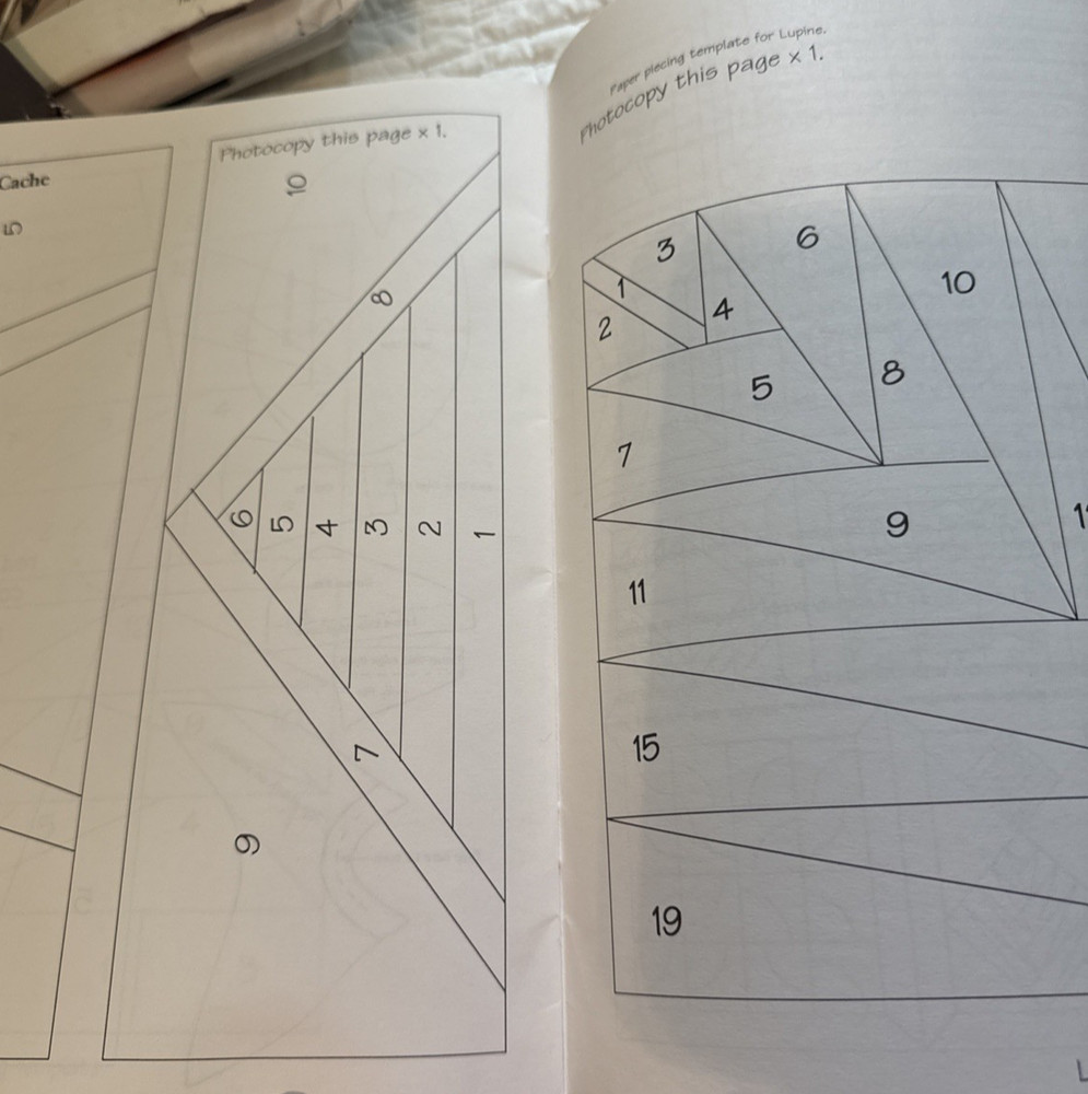 An Alaskan Silhouette Sampler Quilt Pattern