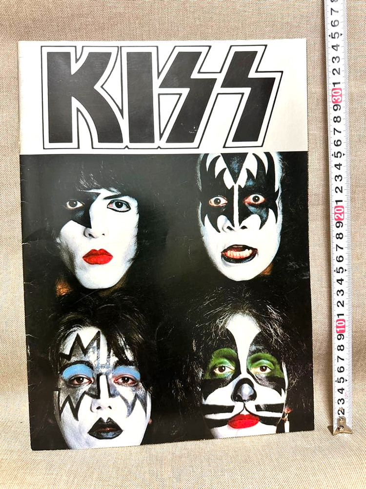 KISS Dynasty Tour 1979 Official Tour Program Book Original 4 Members
