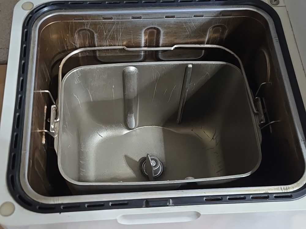 Panasonic SD-BT65P Bread Maker Machine Manual Paddle Basket Cups Extras
