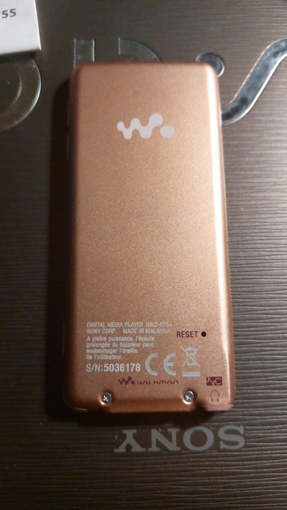 walkman MP3 NWZ - S754