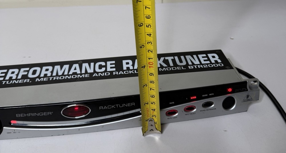 Behringer BTR2000 Rack Tuner 19” w/ Metronome