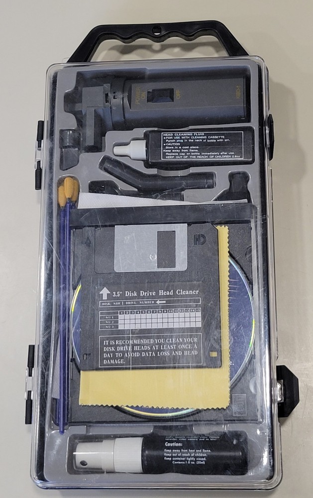 NOS Vintage Multimedia Computer Cleaning Kit - Floppy & CD Drive