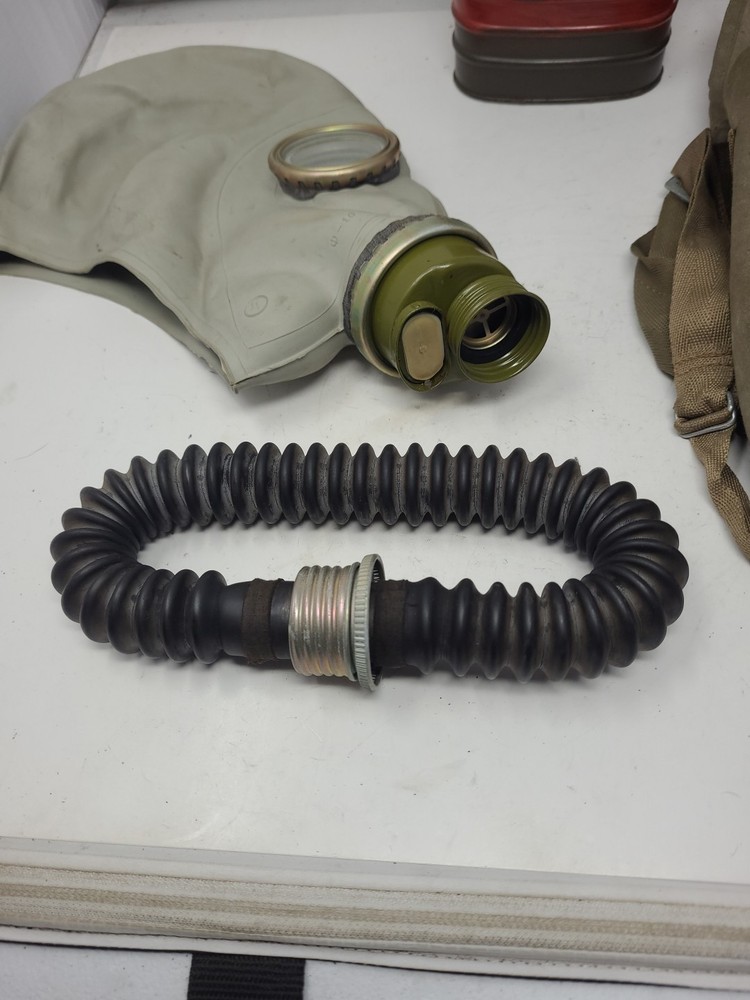 BSS MO 4 Gas Mask