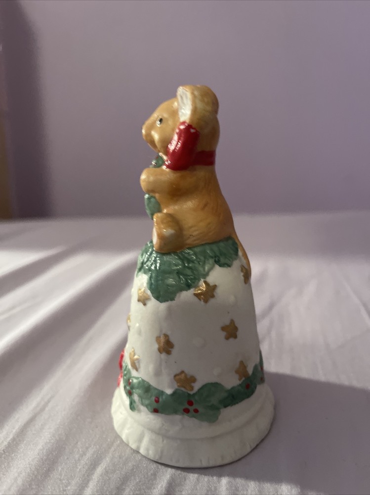 Ceramic Christmas Bell with Mouse and Wreath