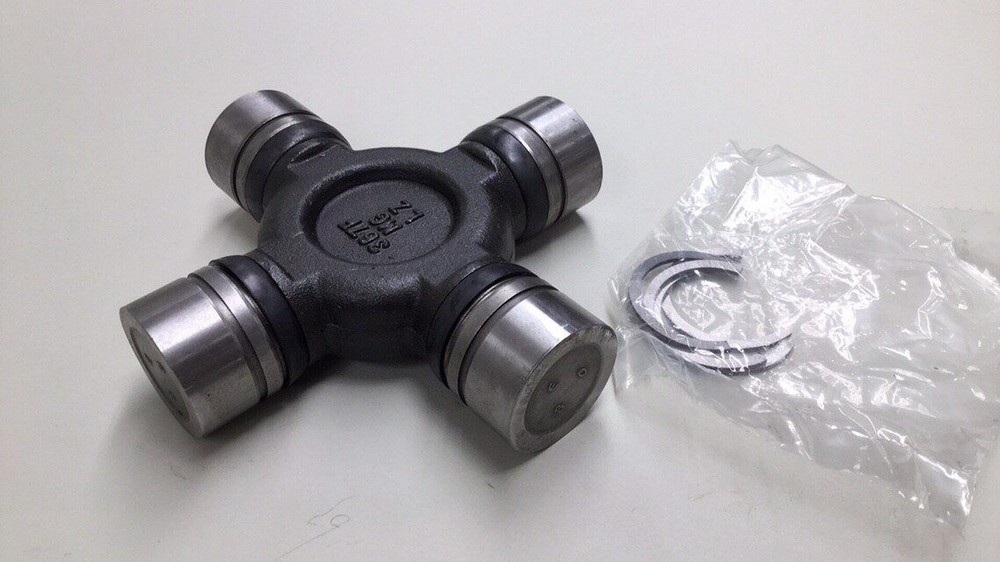 Moog 373 Universal Joint U-joint