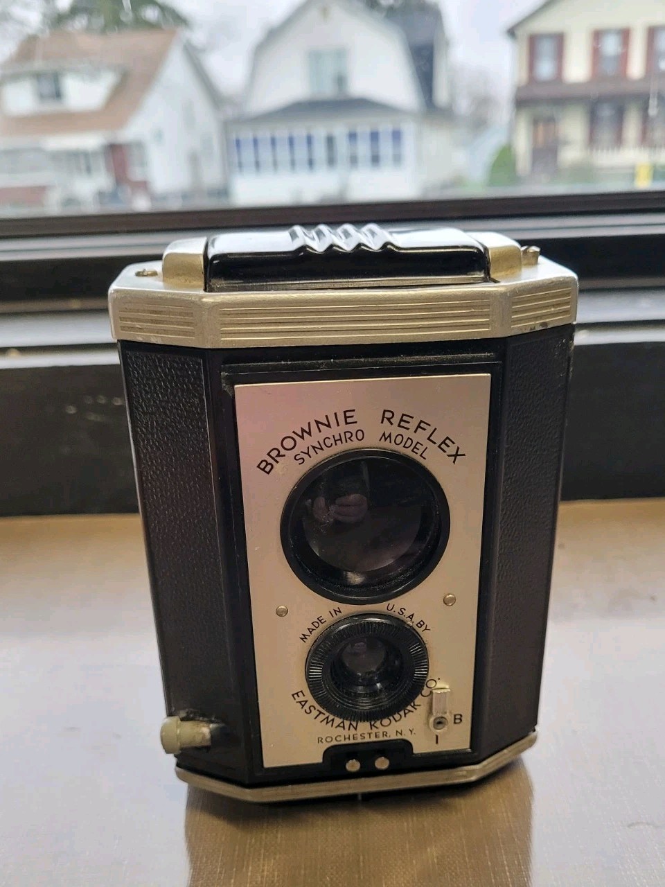 Brownie Reflex Synchro Model Kodak Camera Vintage Untested MADE IN USA