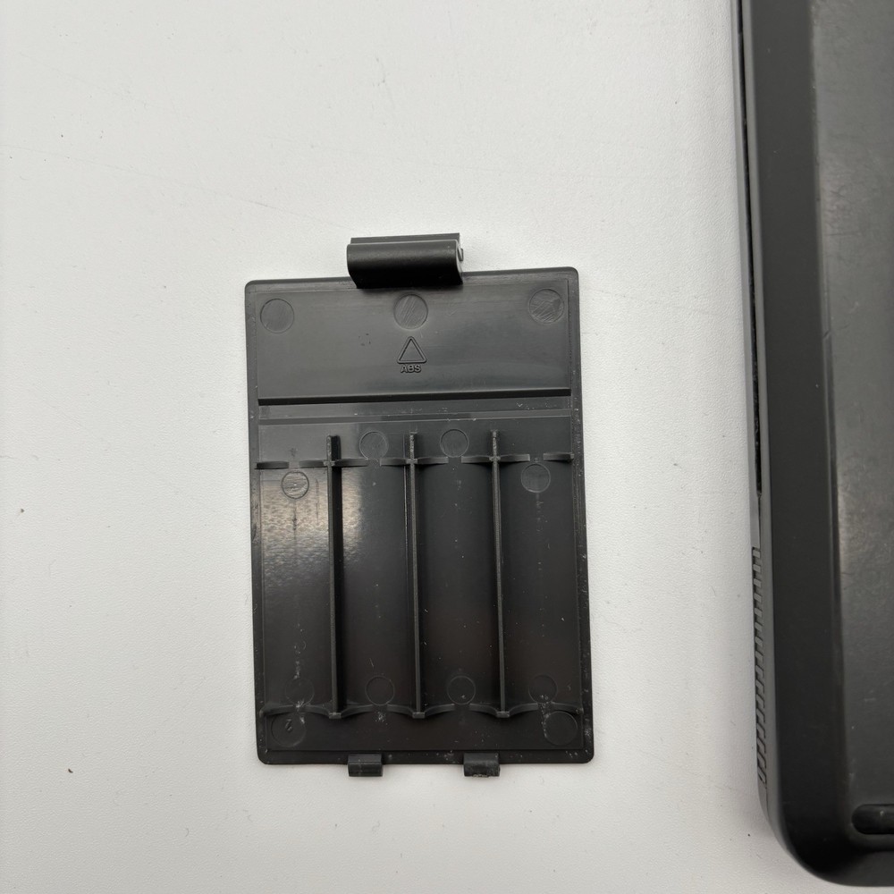Texas Instruments TI-82 Graphing Calculator Tested Works.