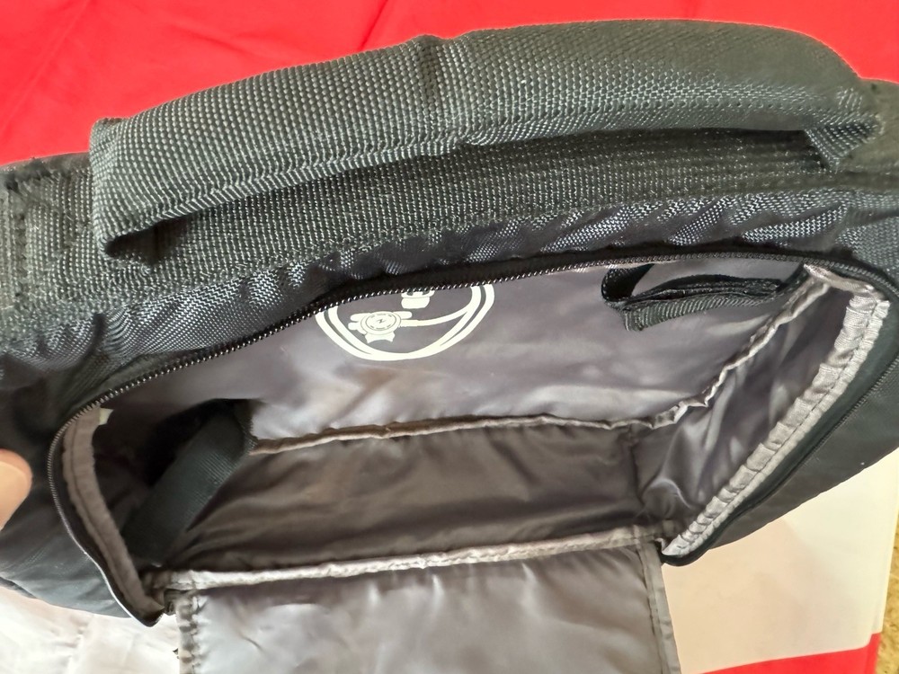 AQUALUNG SCUBA REGULATOR BAG WAY COOL!