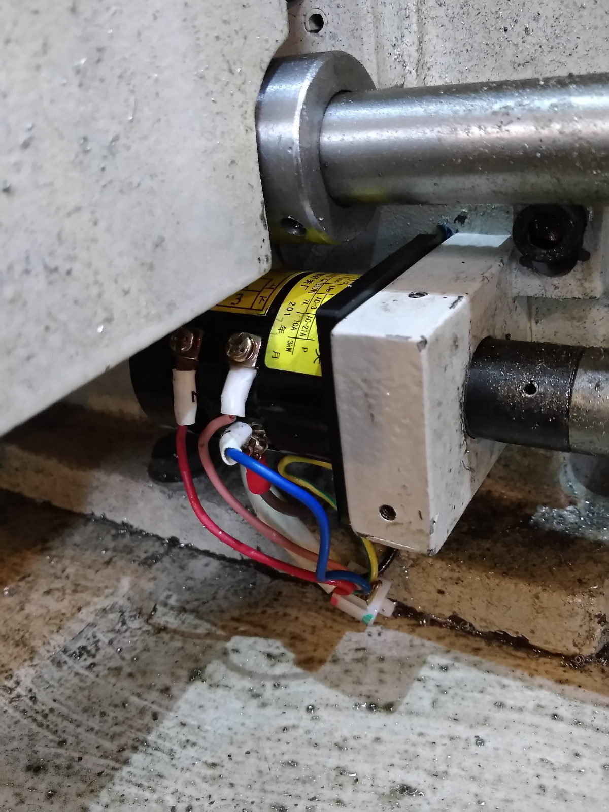 HZ5B-10/2 D009 Crossover, Reversing Lathe Replacement Spindle Switch