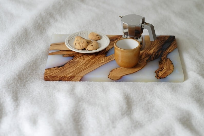 Epoxy Wood Rasin Serving Tray