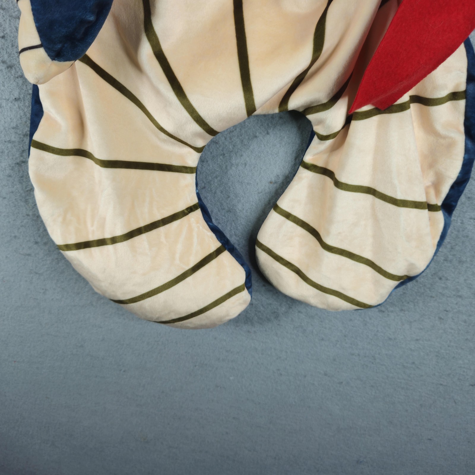 Labyrinth Worm Blue Plush Travel Neck Pillow Zip Up 'Ello William Henson Soft