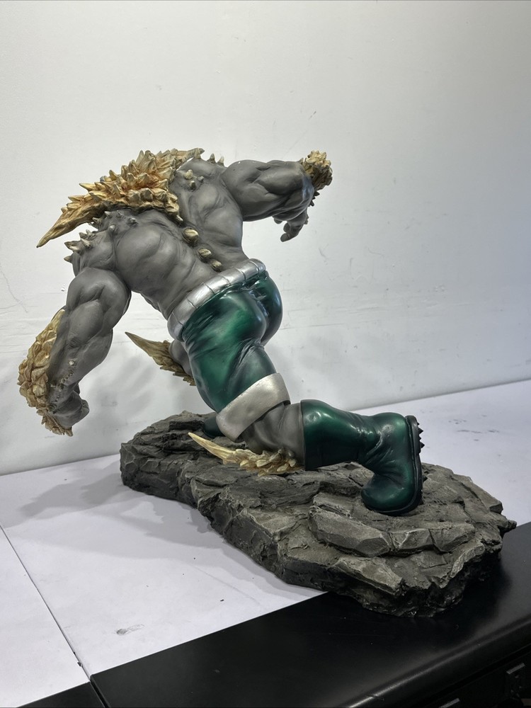 Doomsday Custom Statue 1/4 Scale 20” Not Sideshow Not Prime Studio