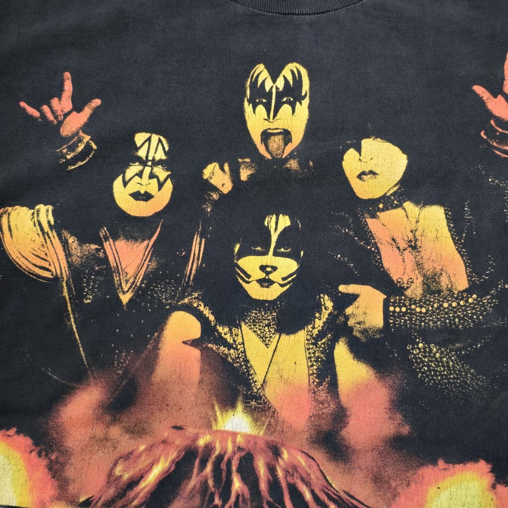 Kiss The Hottest Show On Earth 2011 Tour T-Shirt Size Large Black Rock