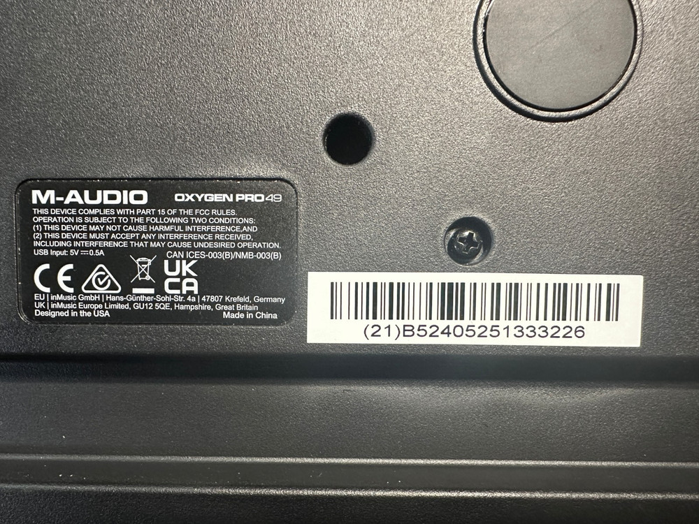 M-AUDIO Oxygen Pro 49 Key USB MIDI Controller, Beat Pads, DAW Integration