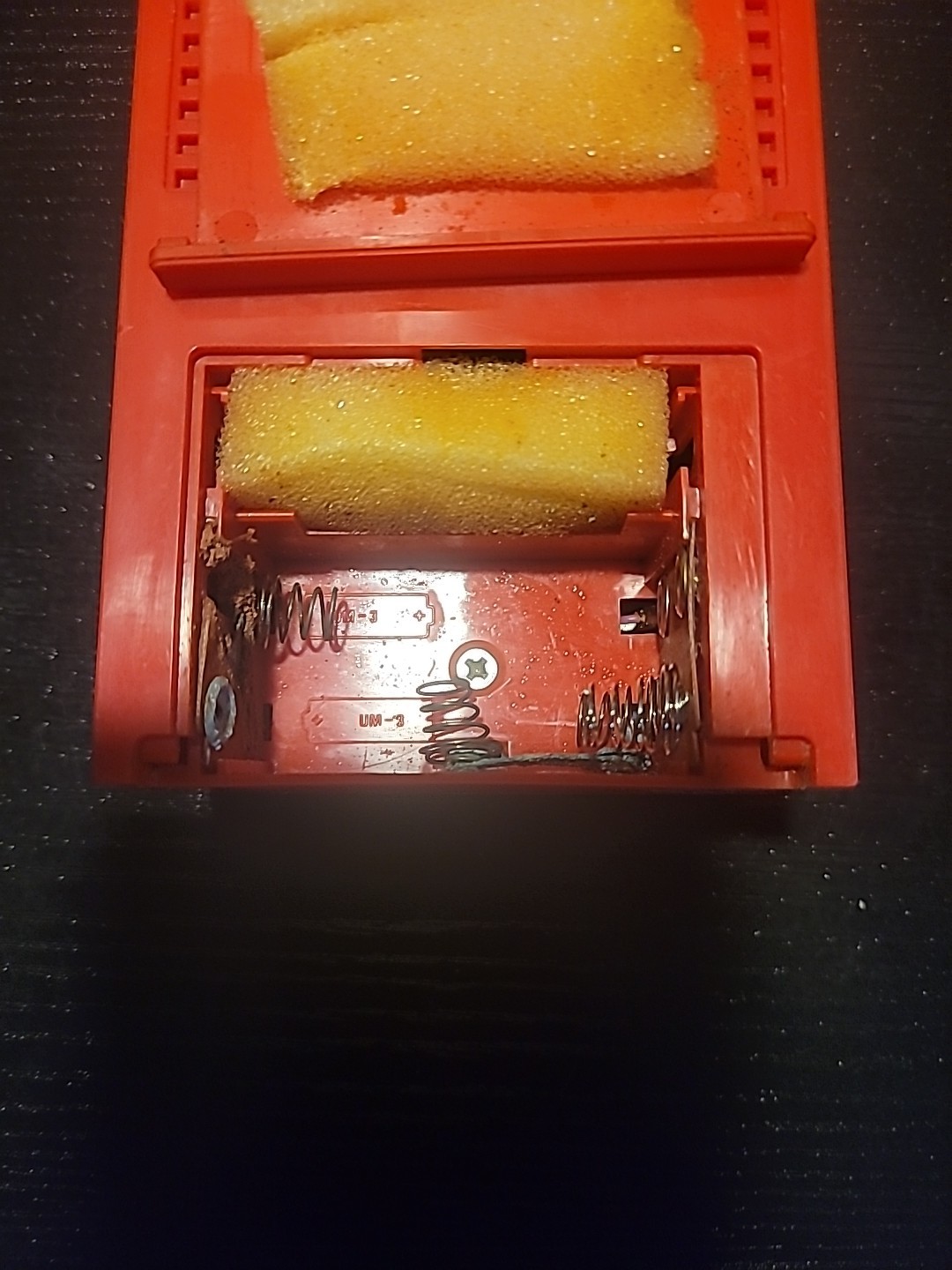 1989 Coca-Cola Coke Pop/Soda Machine Replica Radio - Not in Working Condition