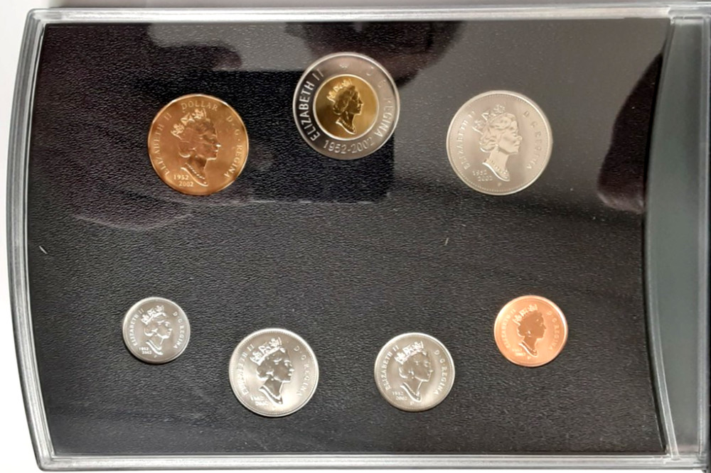 2002 Canada Specimen 7 Coin Set in RCM Case w/COA