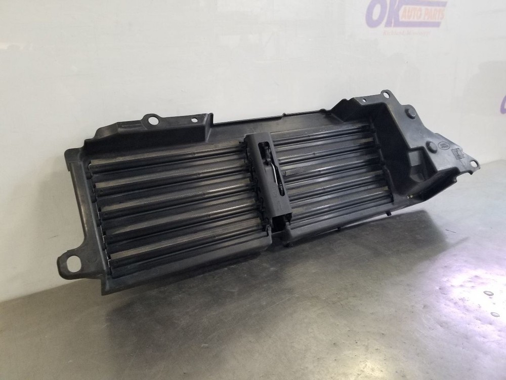 19 2019 RANGE ROVER 5.0L AIR SHUTTER