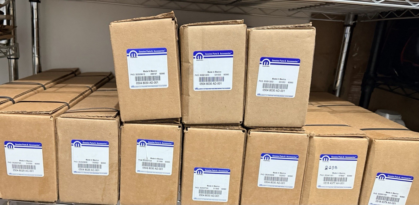 MOPAR 3.6L CAMSHAFTS NEW IN BOX(MULTIPLE NUMBERS)DODGE JEEP RAM CHRYSLER