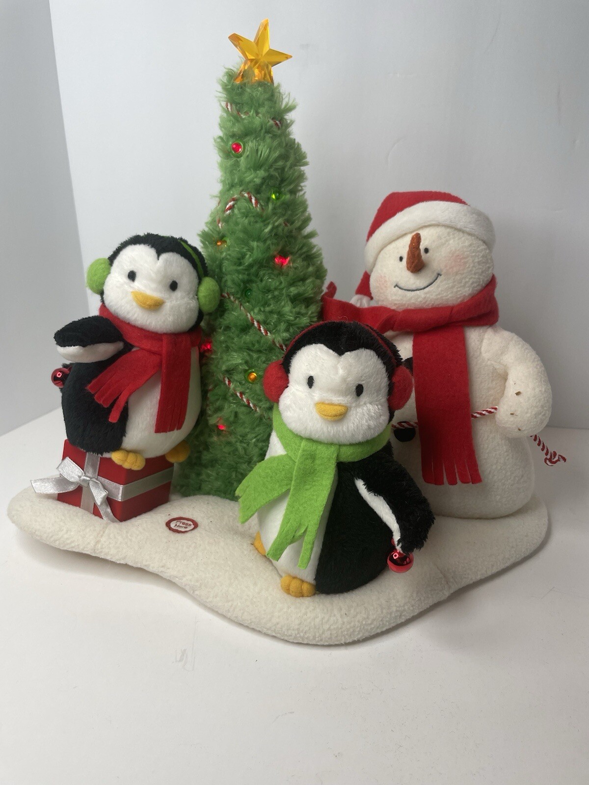 Vintage Jingle Pals Animated Musical Light Up Plush Snowman & Penguins Hallmark