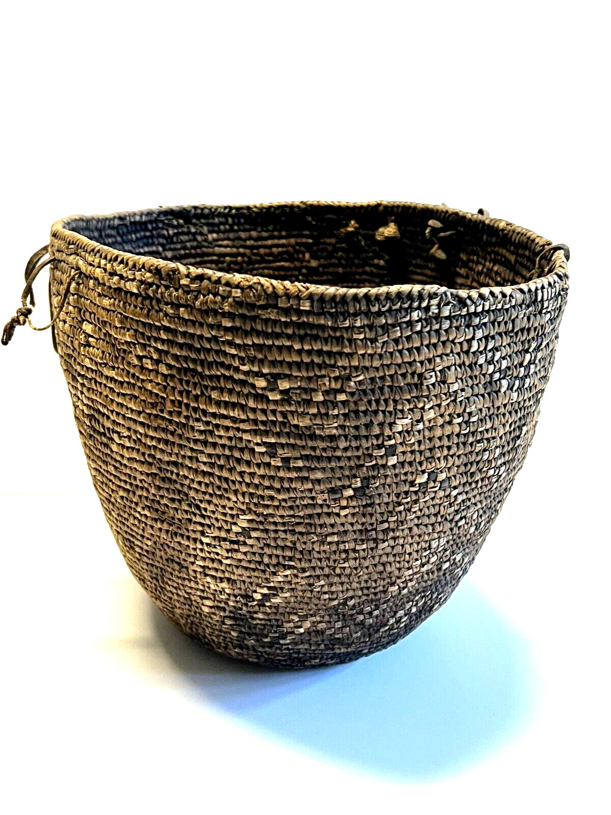 Antique Native American Indian Hand Weaved Basket; Large 13"; Late 1880's -1900