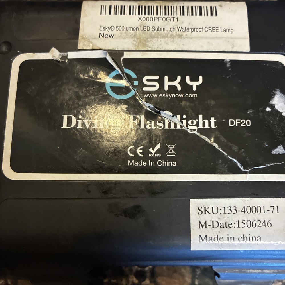 ESky 500 lumen Diving Flashlight DF20 Bundle
