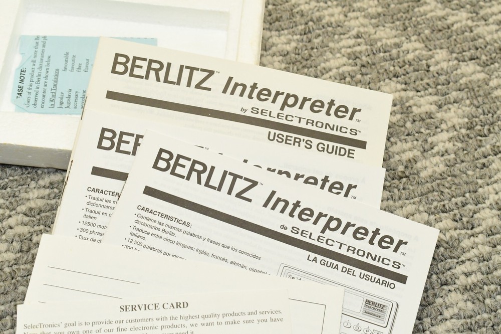 Berlitz Interpreter by Selectronics Five Language Translator Model TR500