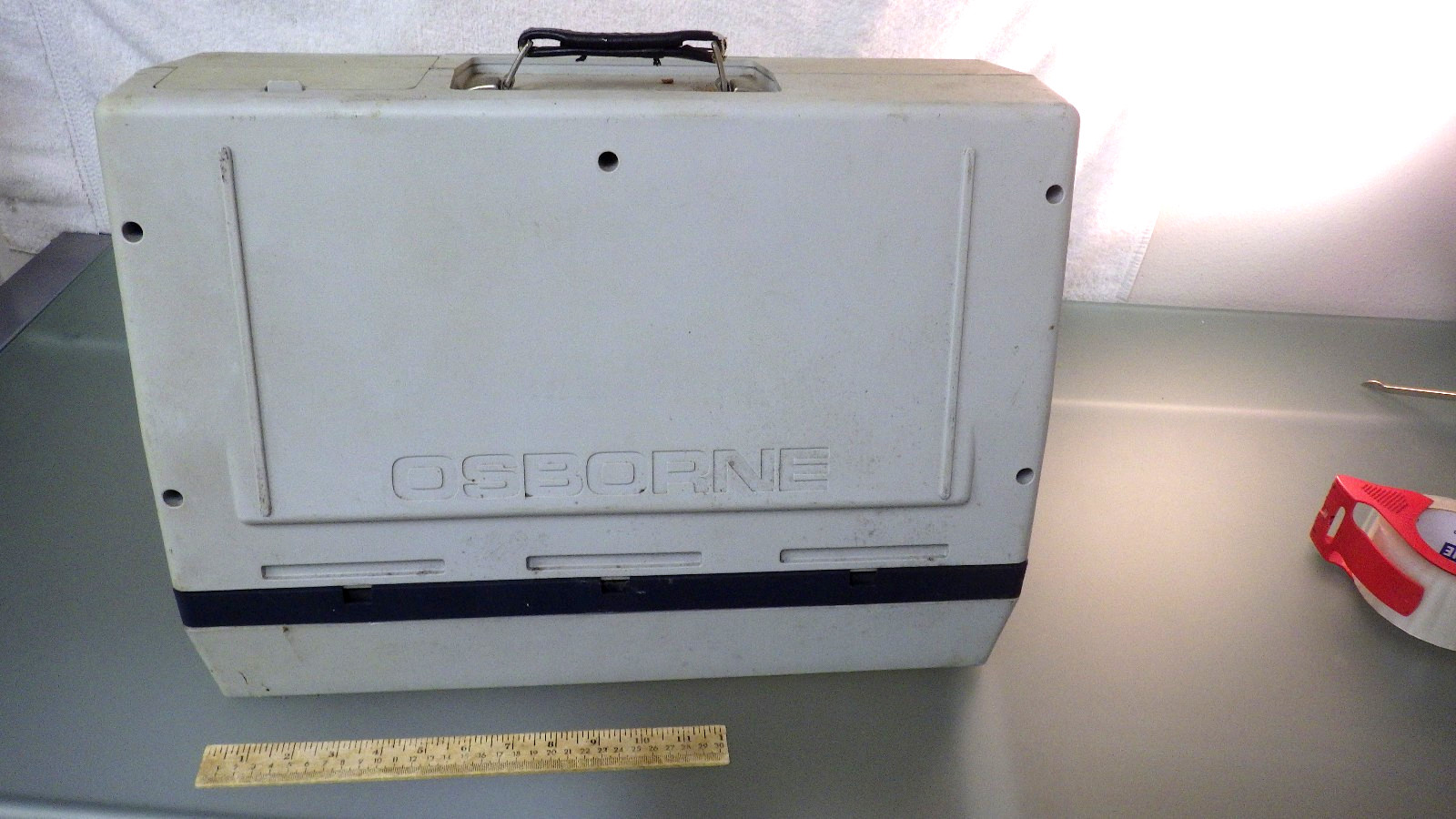 Vtg OSBORNE 1 OCC Portable Computer PC w/ Floppy Disks *Parts Repair Not Working