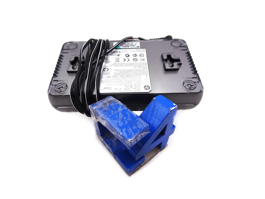 HP J9793A 1405 V2 SWITCH