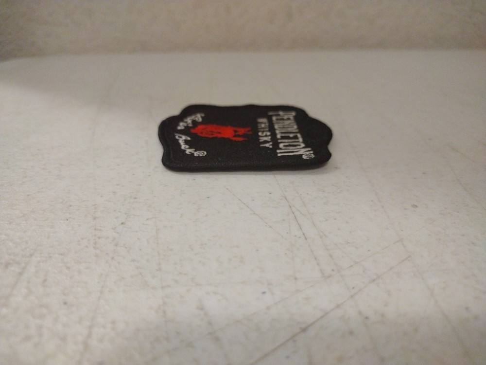 Pendleton Whisky Patch “Let’er Buck” 2.5" . E