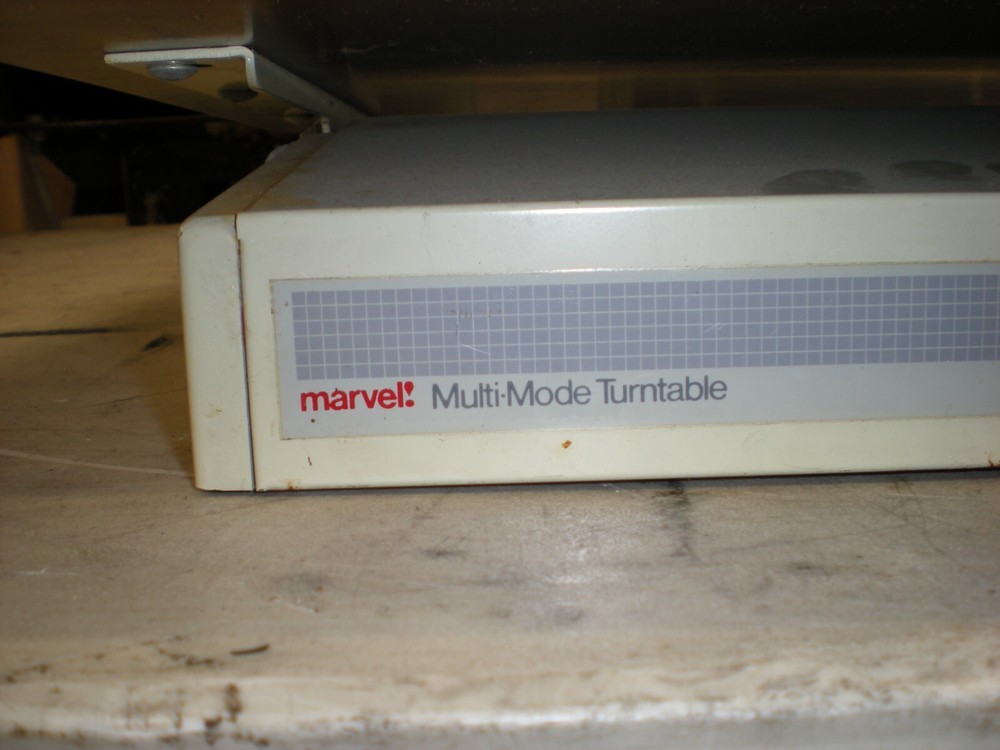 MARVEL! MULTI-MODE TURNTABLE