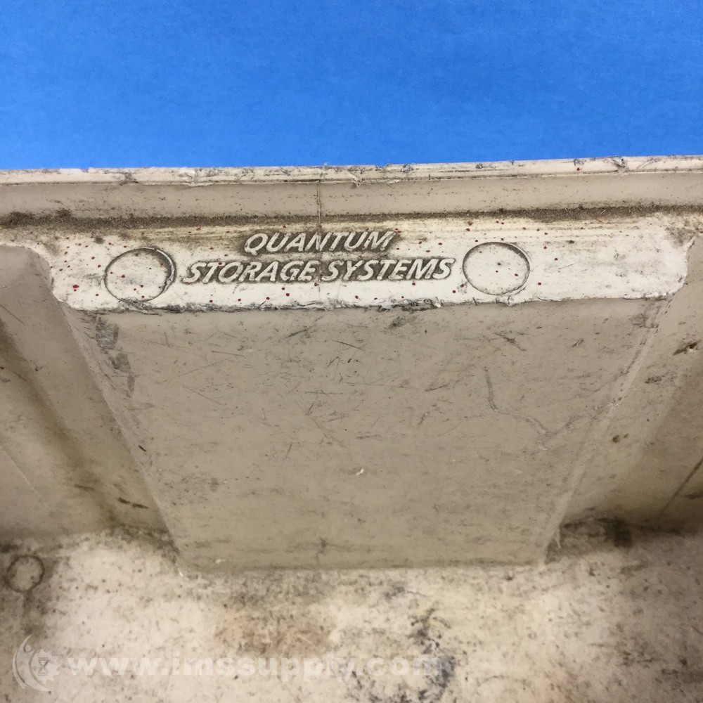 Quantum Storage Systems Ultra 235 Plastic Stacking Storage Bin USIP