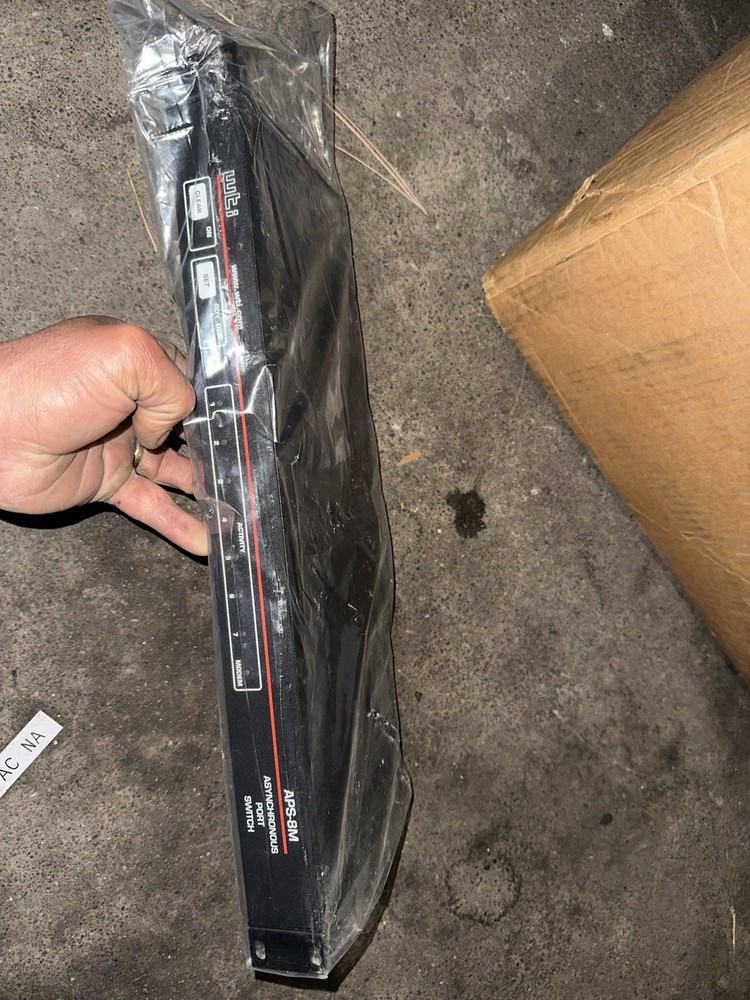 WTI CONSOLE PORT SWITCH APS-8M