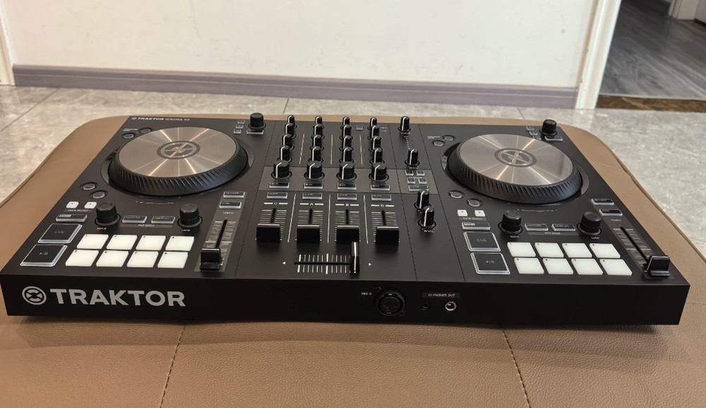 1pcs NI Traktor Kontrol S3 MK3 DJ Controller
