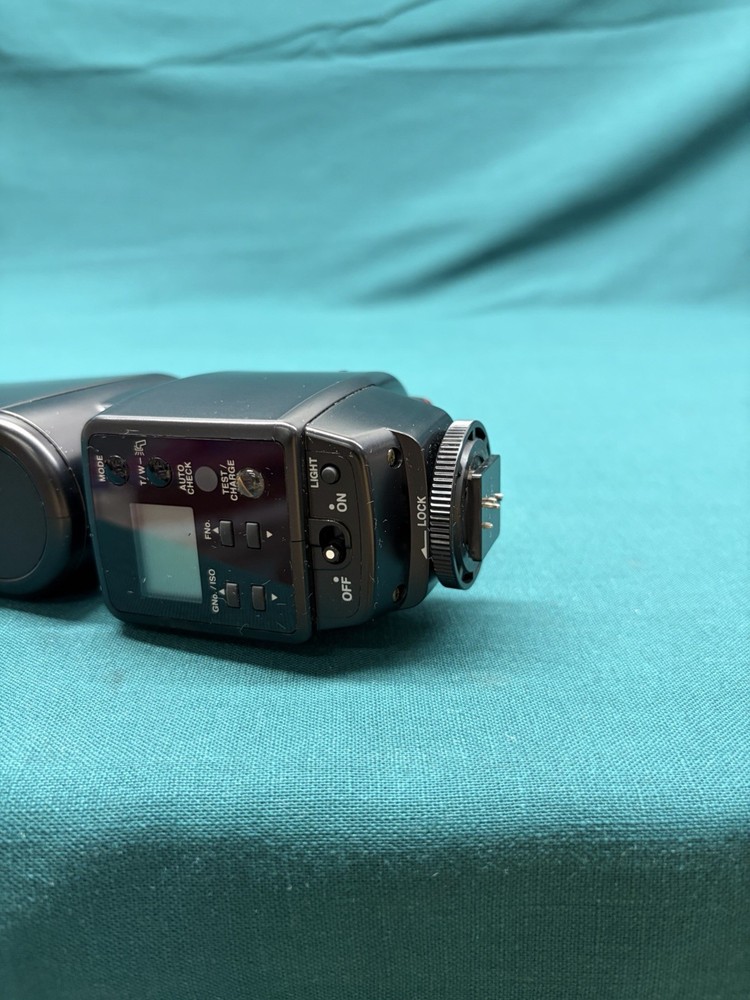 Olympus FL-40 Electronic Flash Unit with Case- Tested (4M)