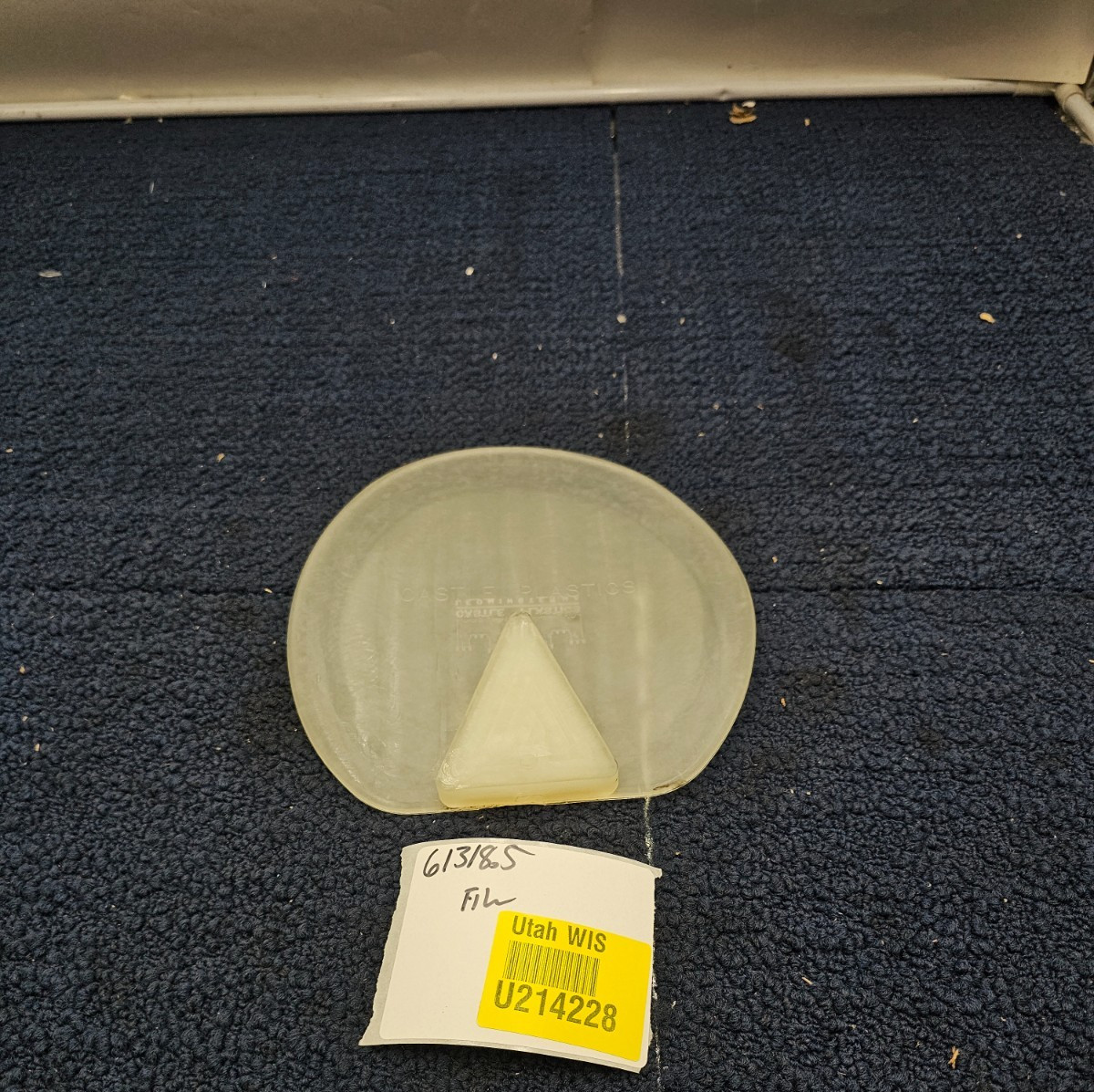 (QTY 2) Castle Plastics Clear Hard Rubber Horse Hoof Shoe Flat Pads