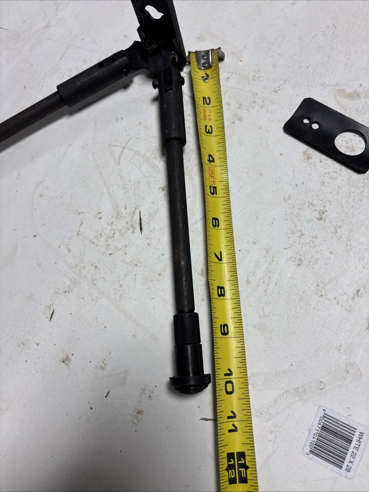 B-Square Bipod System No Mounting Bracket Lower Only Works Good