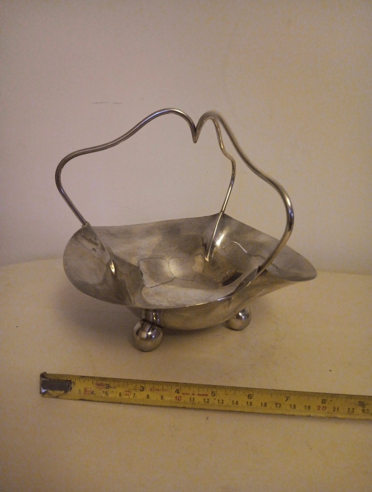 Vintage Silver Plated Nut Or Fruit Bowl