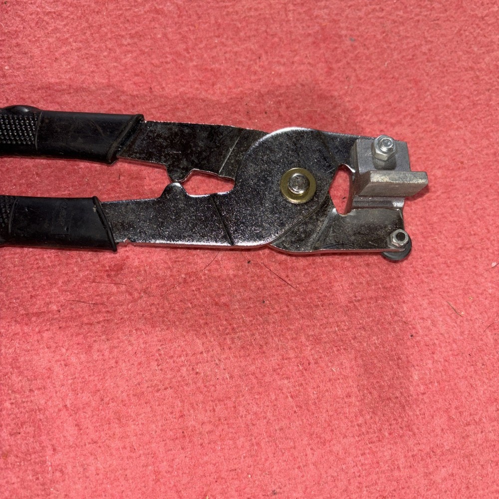 QEP HAND HELD Tile CUTTER MANUAL