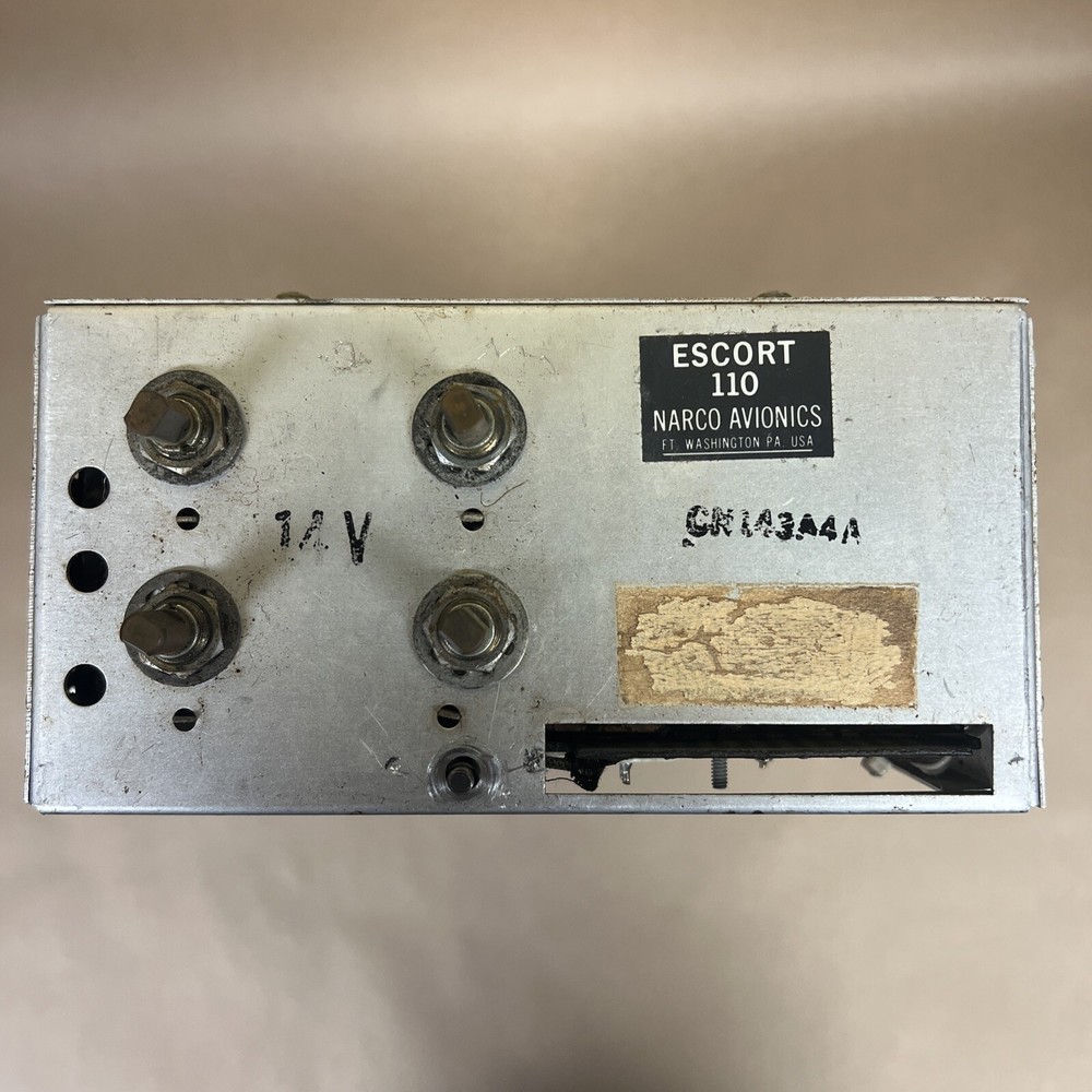 Narco Escort 110 Nav/ Comm, Untested, No Tray, Knobs Work, For Parts