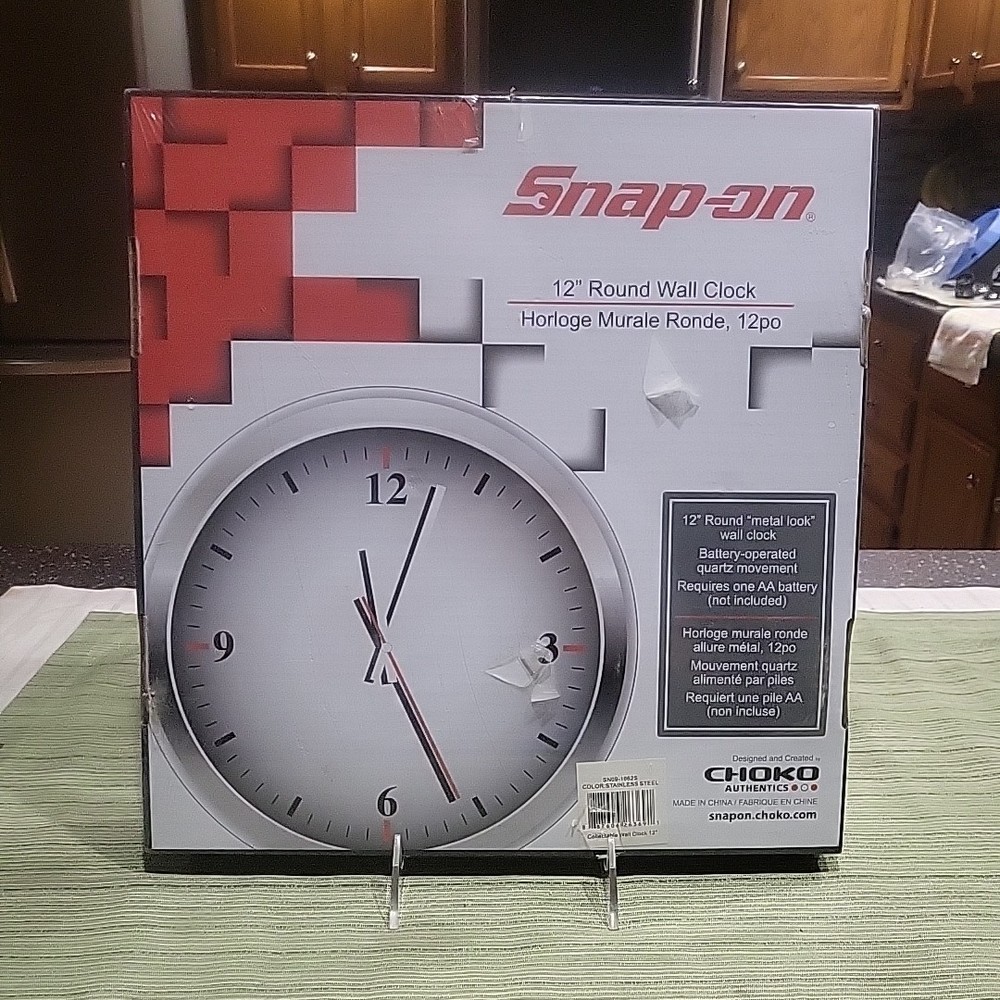 Snap-On Tools "High Octane" Round 12" Wall Clock *MIP*