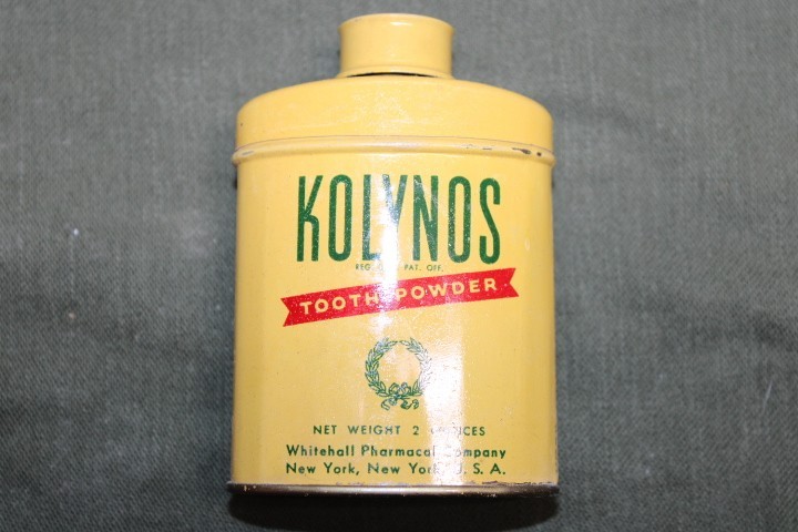 US Military Issue ORIGINAL WWII 1940's FIRST AID Kit KOLYNOS Tooth Powder Can
