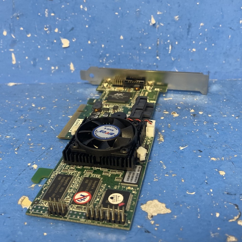 Areca ARC-1220 PCI-E Storage Controller RAID SAS/SATA 300 Mbps