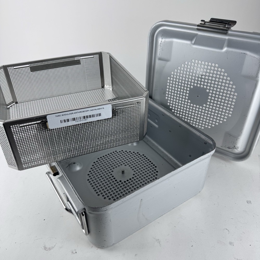 Aesculap JN341 Sterilization Container System With Lid & Insert