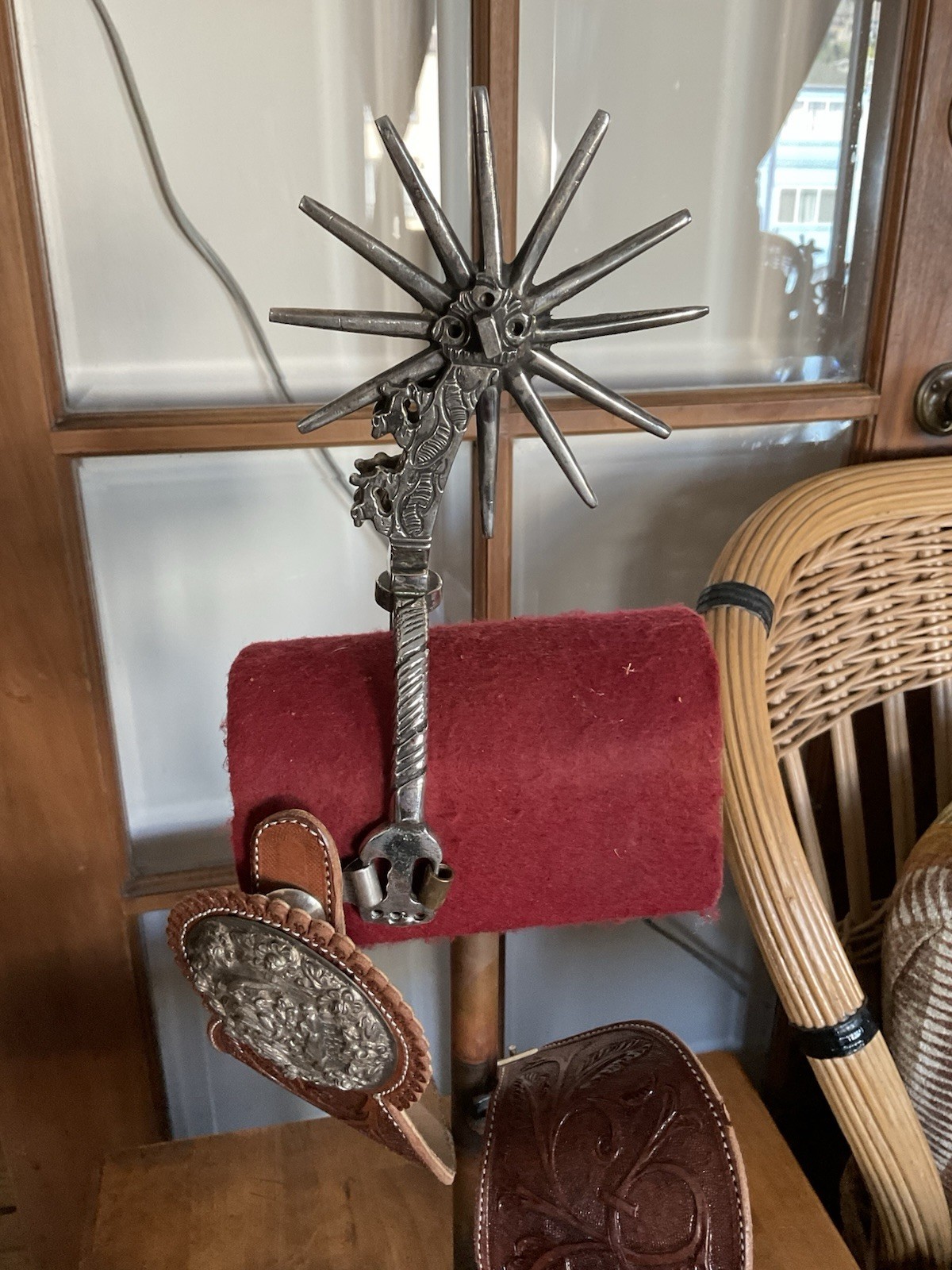 ANTIQUE RARE MEXICAN SPURS